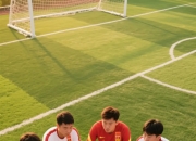 开云下载-亚洲足坛重要战役，球迷翘首期待