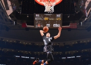 开云平台-步行者决胜局带走深圳队，切特高光表现引爆全场