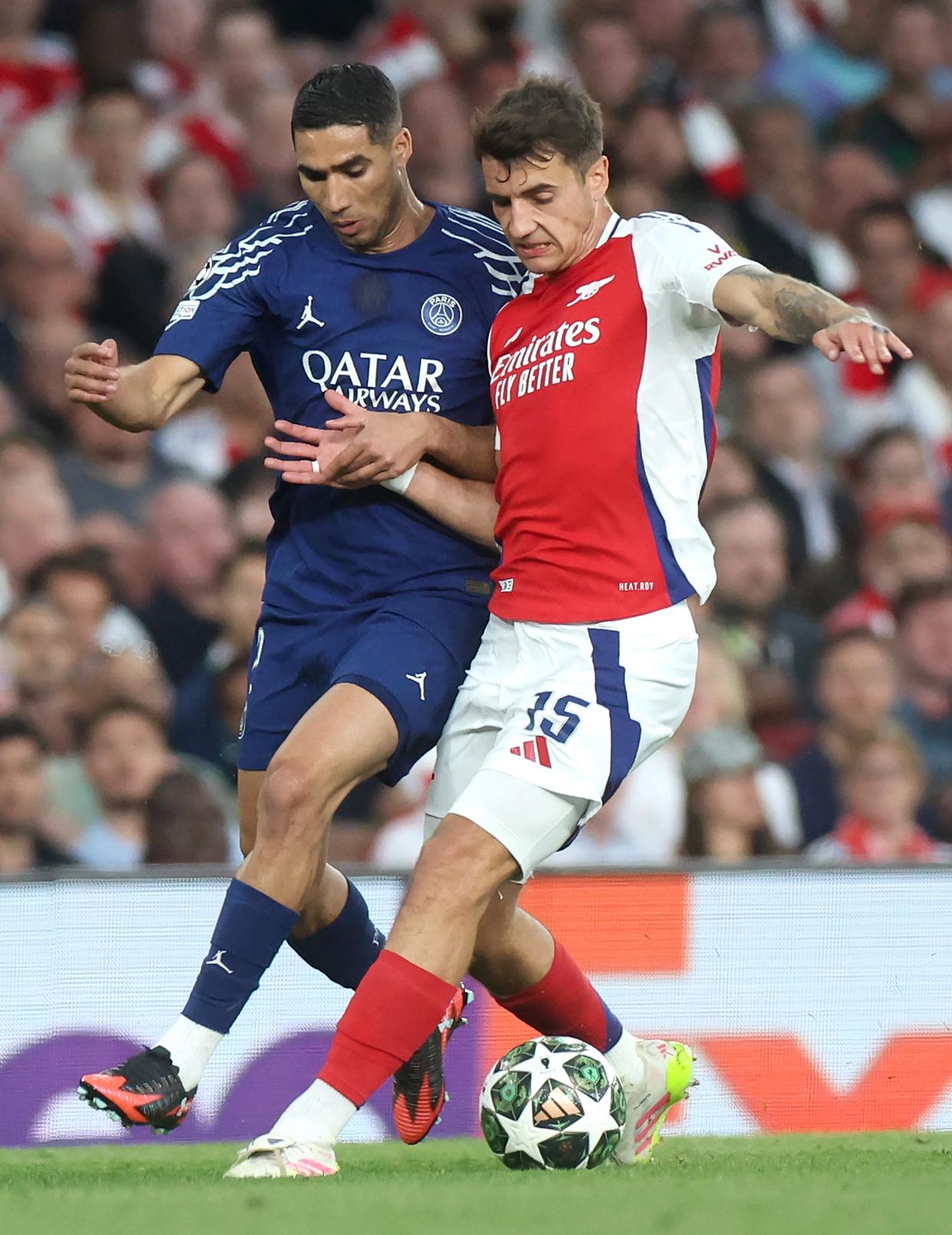 欧冠劲旅重回联赛，迎战劲敌初露锋芒的简单介绍