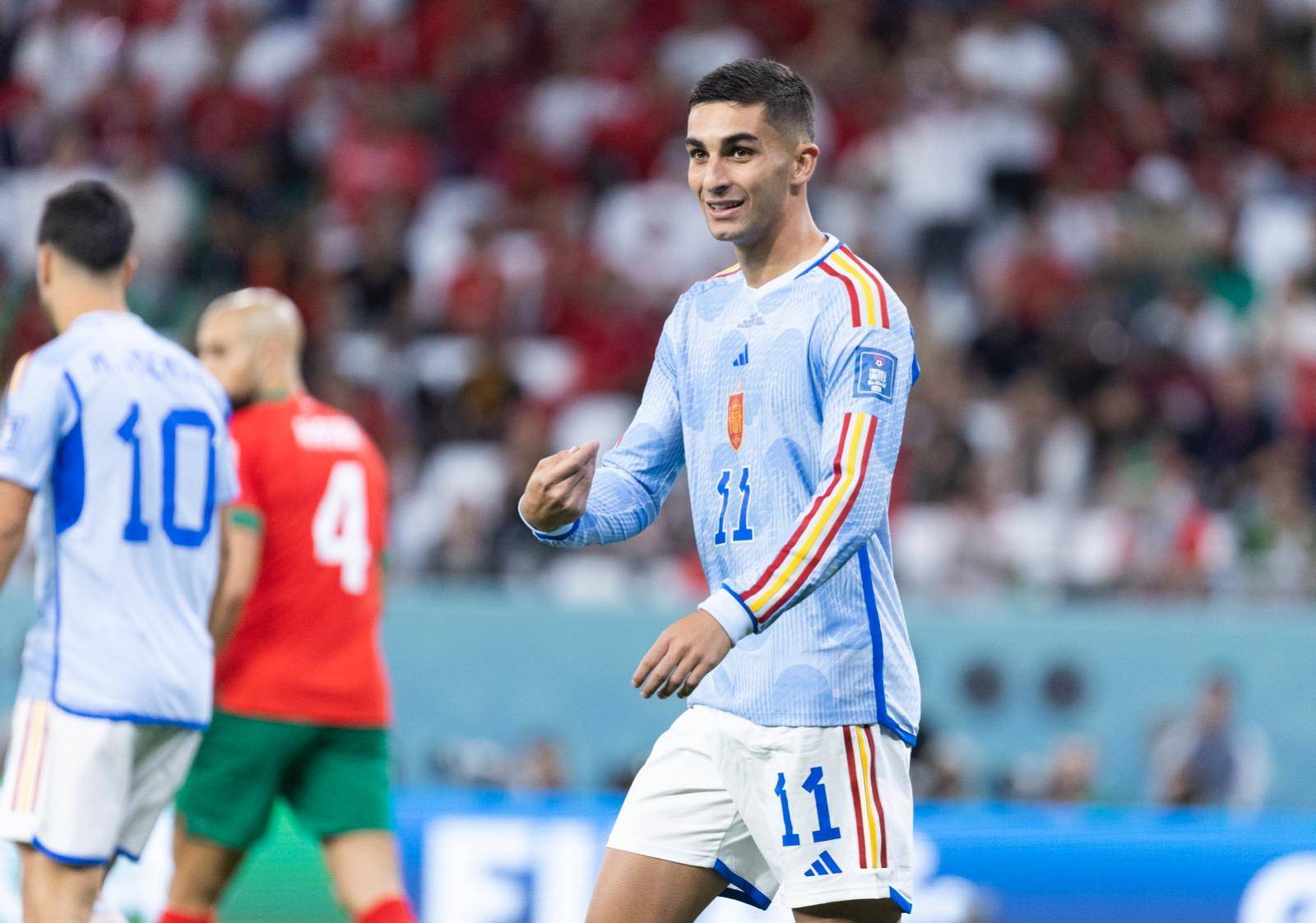 包含阿森纳逆转摩洛哥，卡瓦哈尔高光表现的词条