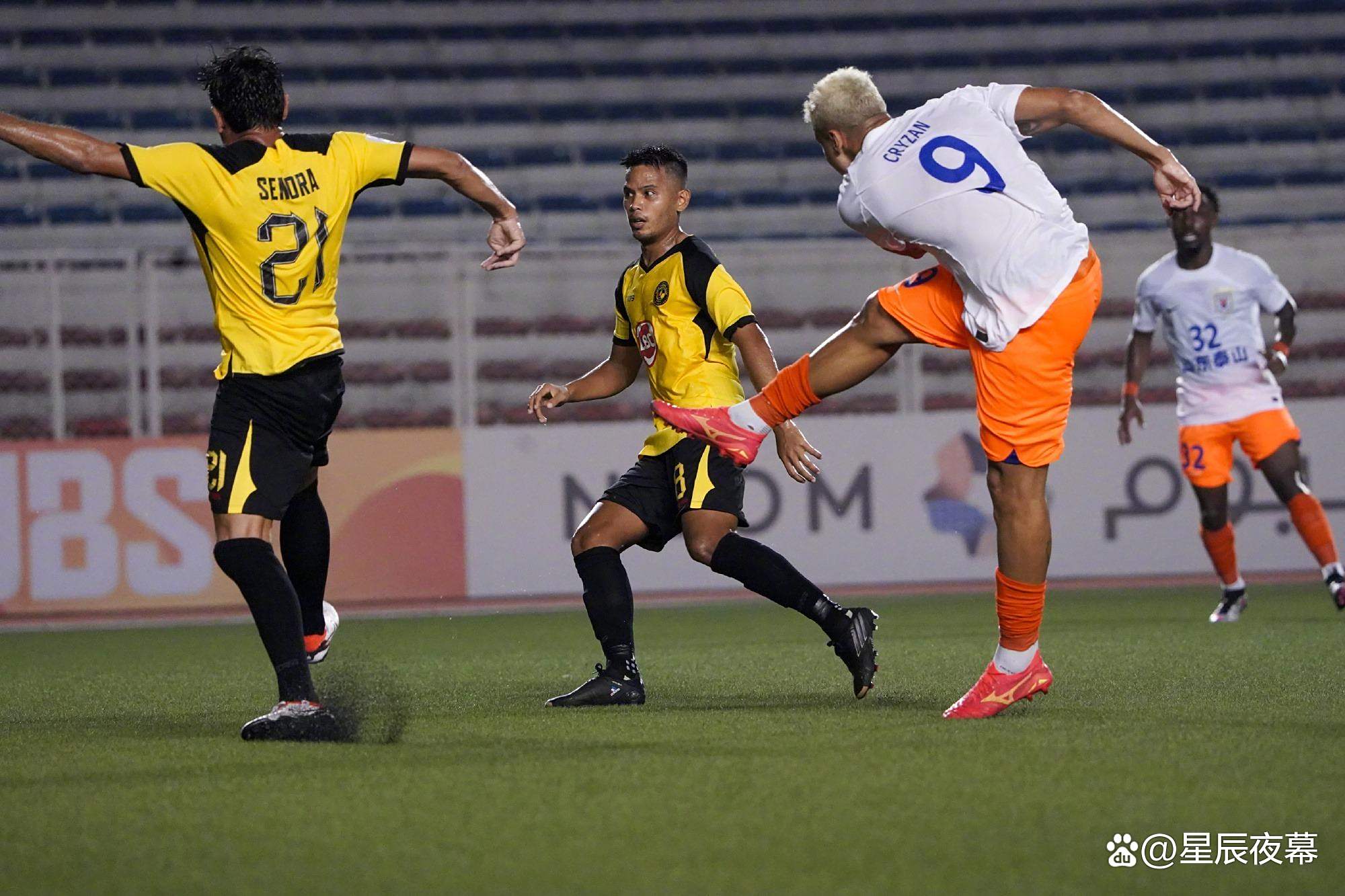 包含澳洲球队主场告捷，力保澳超前四位置的词条