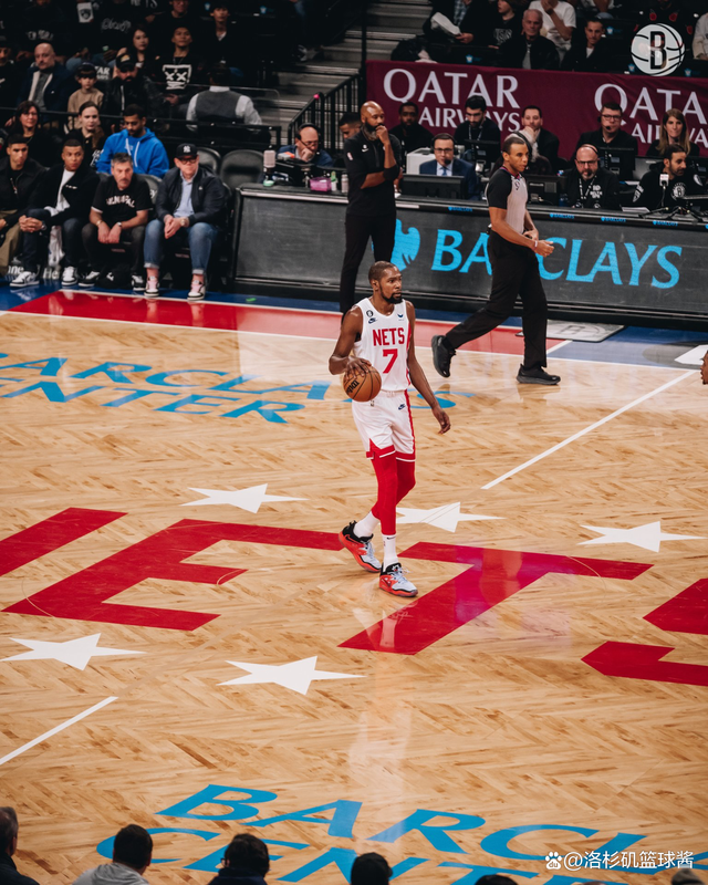 关于广州队绝杀马刺，欧文刷新纪录的信息