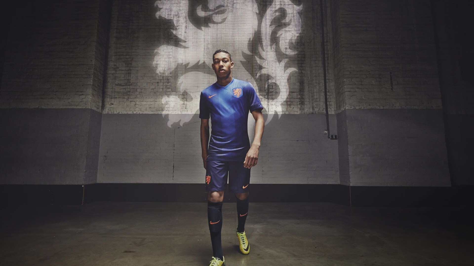 铁翼横空，老鹰背水一战啄破天山，克莱式领袖力挽狂澜