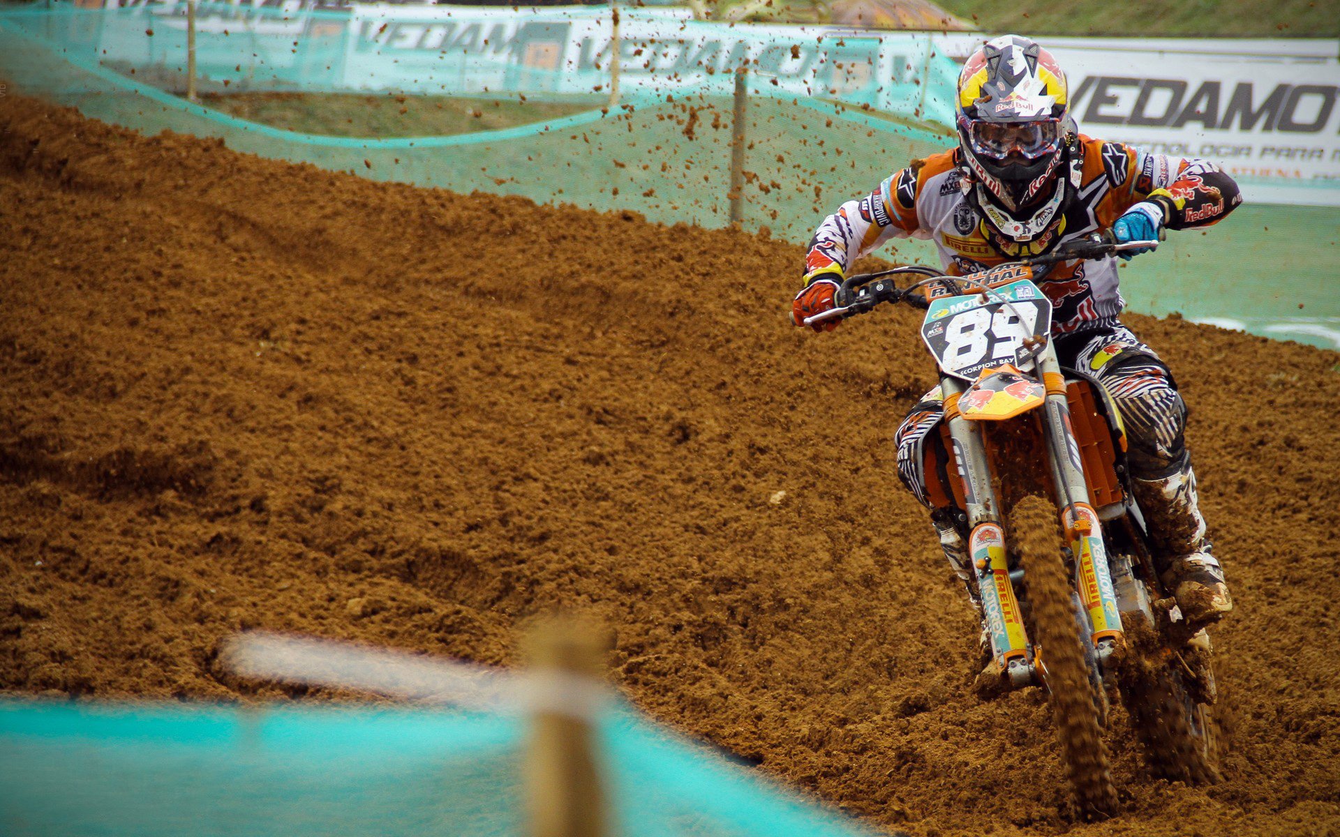 智利对阵喀麦隆,克瓦拉茨赫利亚的完美风暴