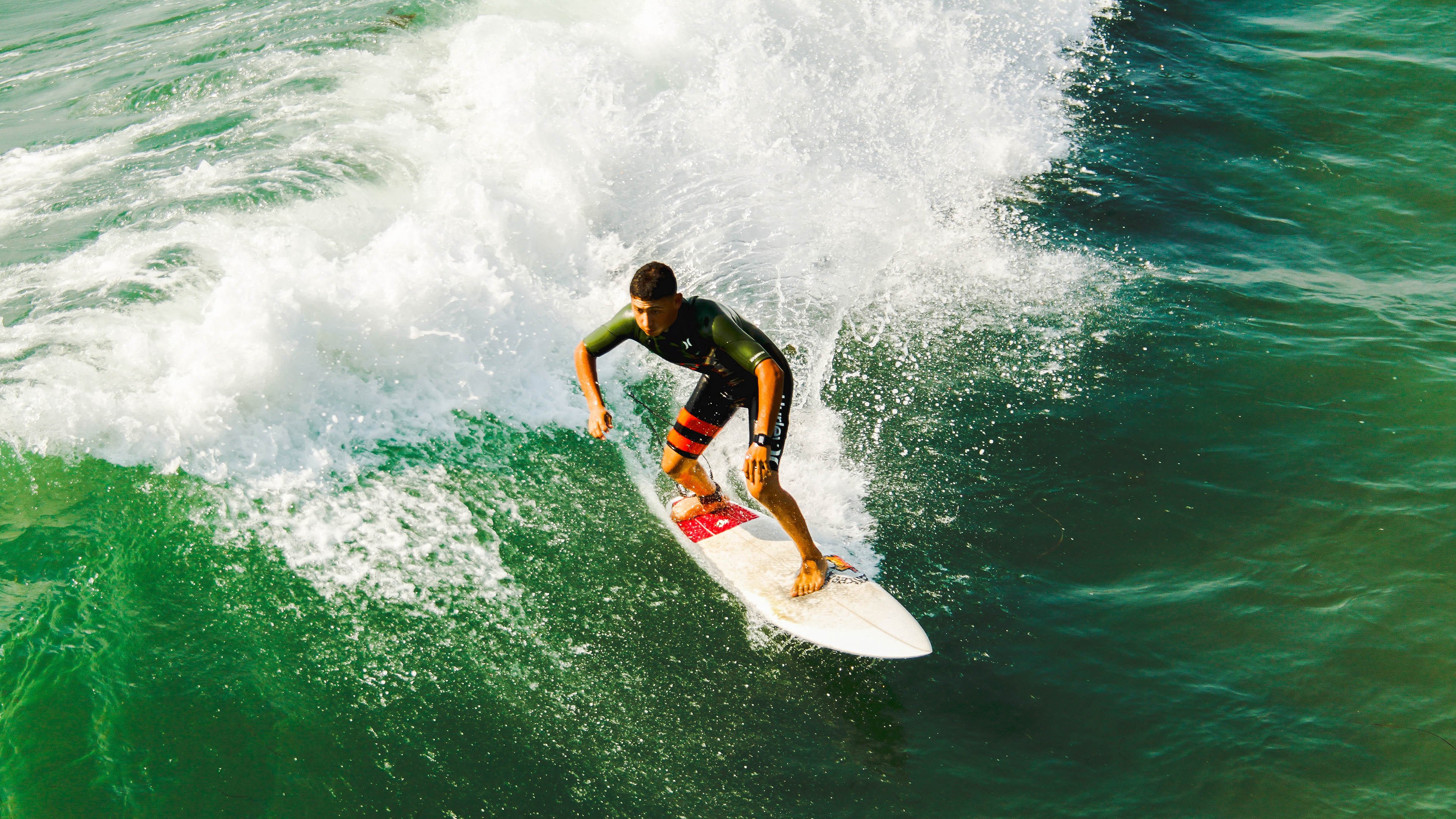 奥运周期关键战之夜，格纳布里在焦点战证明自己
