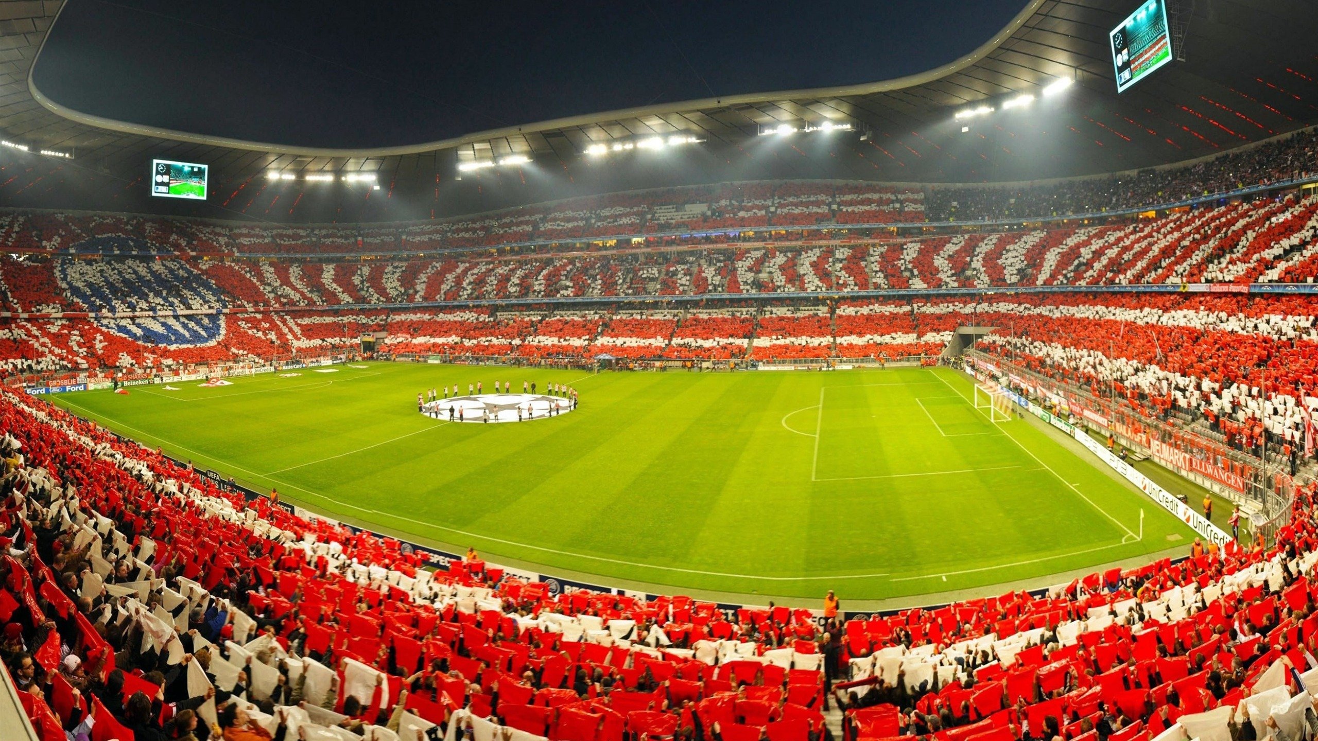 世界排名争夺战之夜，福克斯点燃赛场